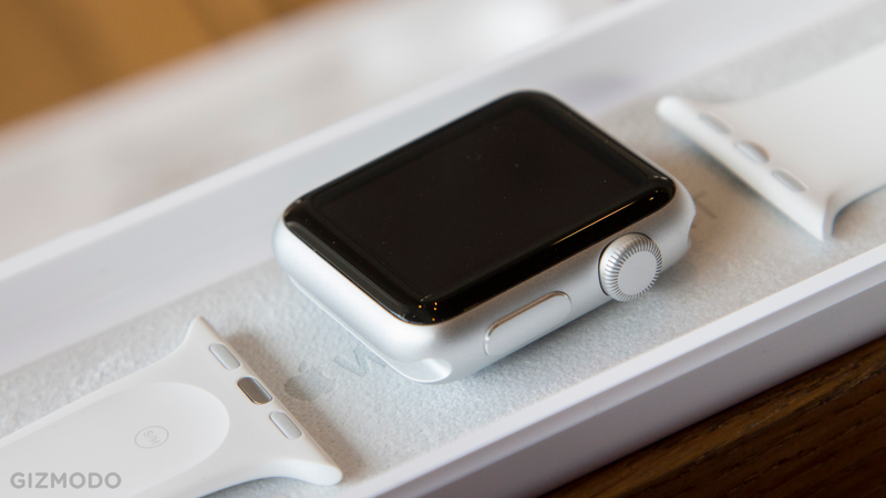 Illustration for article titled Apple Watch Review: I Beta-Tested The Watch So You Don't Have To